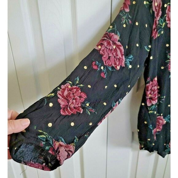Torrid 1 Tunic Blouse Size 1 Black Pink Floral Button Front Gold Dots 1X 18/20 - Picture 8 of 9